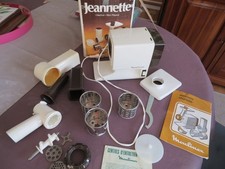 VINTAGE ROBOT MOULINEX Jeannette/  hachoir viande + râpe légumes  avec boite