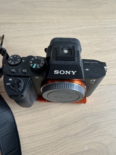 Sony alpha mark - mark, black