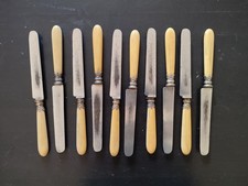 Lot de 10 couteaux PARIS