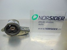 support moteur droit pour