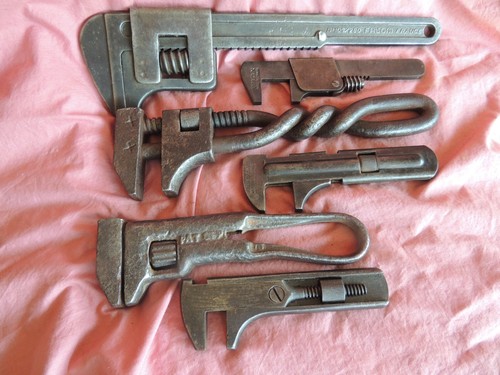 Outils anciens cles a - cles,