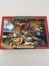 puzzle 2000 pièces CASTORLAND. Comme Neuf  Construit une fois et rangé.