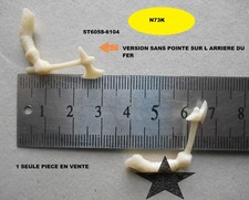 STARLUX COPIES RESINE MOYEN AGE BRAS EN MAILLE AVEC HACHE 6058-6104