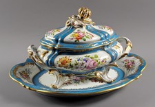 Grande soupière et son plat