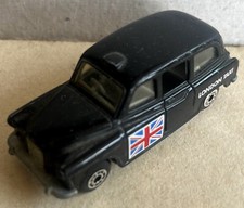 Matchbox Taxi FX4R 1986 portes arrière ouvrantes 1/60ème