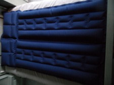 MATELAS  PNEUMATIQUE  GONFLABLE  CAMPING