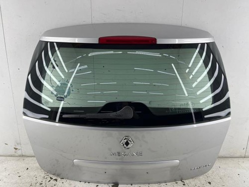 Malle hayon arriere renault - arriere,