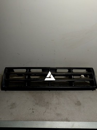 Calandre mitsubishi pajero - mitsubishi,