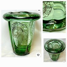 DAUM - Vase en cristal  décor