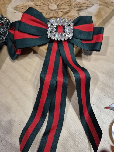 Jolie broche noeud - jolie,