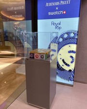 Montre Swatch x AP Royal Pop