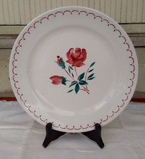 Plat Rond De Service À Motif
