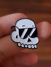 Cool Skull Enamel hat/lapel Pin
