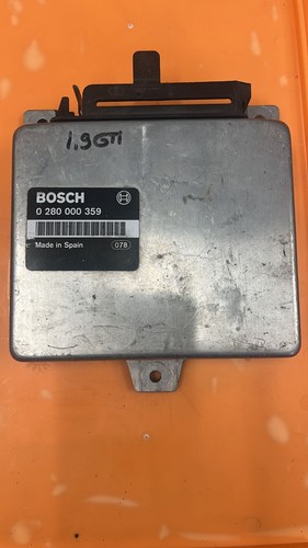 Calculateur ecu moteur - ecu, a