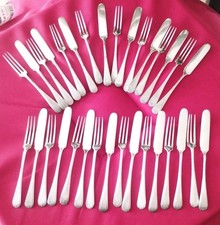 16 PETITS COUVERTS À FRUITS