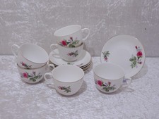 12 Pièces Convoluté Service