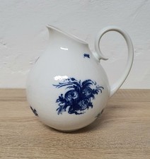Vase / pichet porcelaine