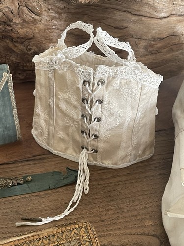 Ancien corset poupée - ancien, de