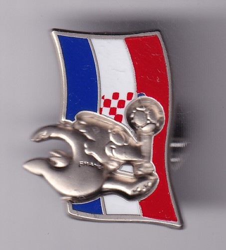 Rare pins pin - pins, football