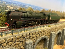 Locomotive 141 P 102 jouef