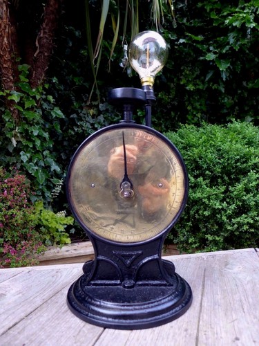 Vintage cast iron salter - cast,