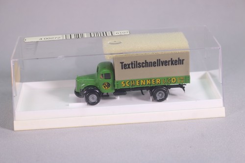 Le2920 brekina 4011 train - brekina,