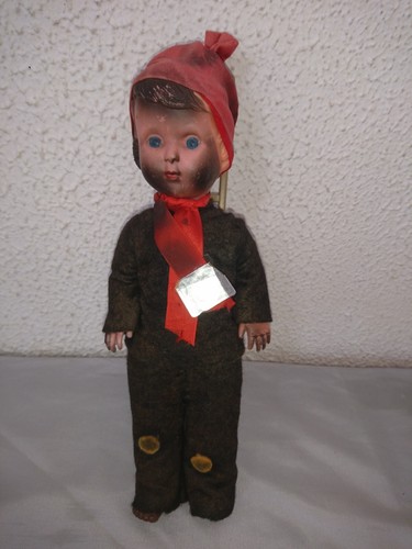 Ancienne poupée figurine - ancienne,