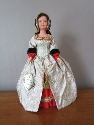 Poupée minor folklorique - poupée, le