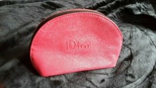 Trousse a maquillage porte monnaie etc DIOR simili rose