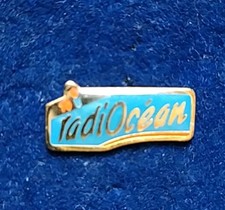 RARE PINS RADIOCEAN RADIO FM MÉDIA 