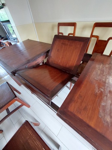 Table chaises salle à - table,
