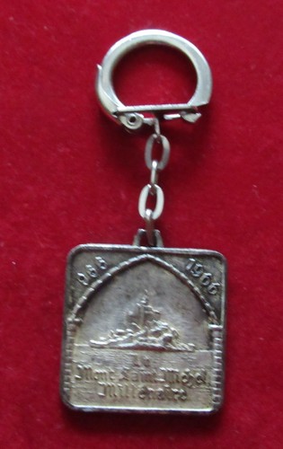 Porte clé mont saint - porte-clé,