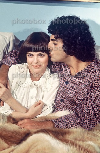 Mireille mathieu exclusive - *,