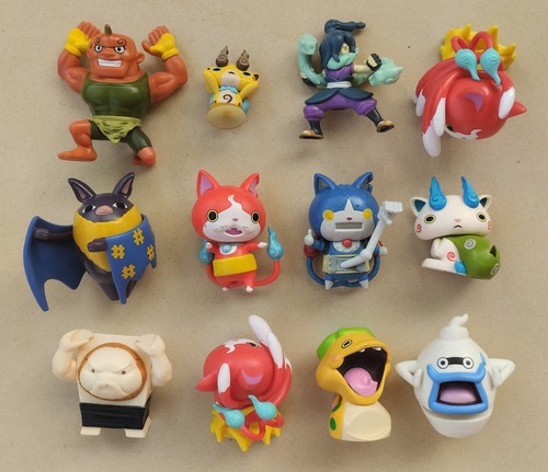 Lot figurines yo - lot, de