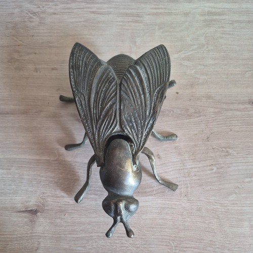 Ancien cendrier zoomorphe - ancien,