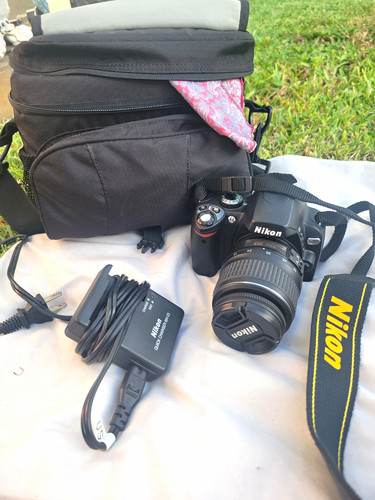 Nikon d40 1mp dslr - nikon,