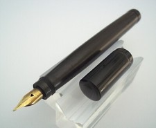 RARE et RECHERCHE WATERMAN’S SAFETY 42 ½ V  PLUME EN OR STYLO DE COLLECTION M298