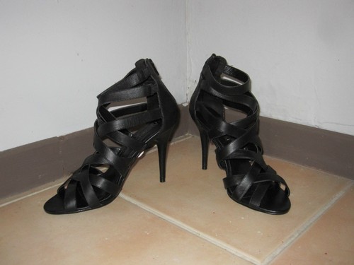 Black zara shoes neuf - shoes,