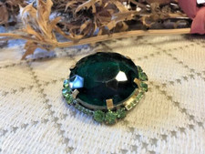 Broche ancienne Art Déco cristal vert doré plaqué or