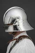 Casque de sallet médiéval en