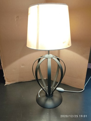 Lampe chevet en métal - lampe,