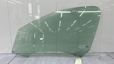 Vitre avant gauche PEUGEOT 206