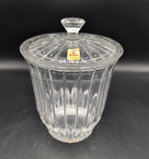 Vase avec couvercle en cristal