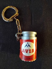 ANCIEN PORTE-CLES BIDON AVIA / GRAISSE AVEC SES 3 DES DE JEU