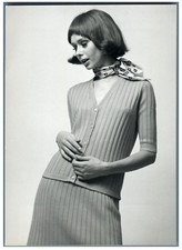 France, Modèle en Tricots BEL  Vintage silver print Tirage argentique  13x18