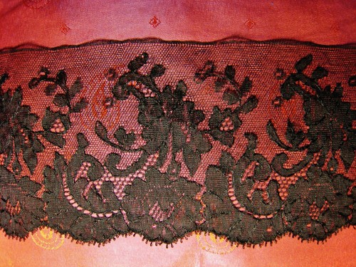 Dentelle chantilly noire - chantilly,