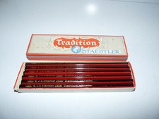 ancienne boite 12 crayon à