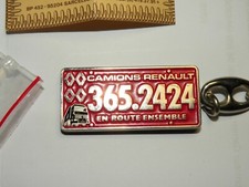 Ancien porte clé métal émail Automobile Renault VI Poids Lourds industriel