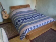 Lit à Lattes avec 2 tiroirs à roulettes. Très Bon Etat !