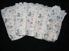 5 Huggies Snug & Dry
